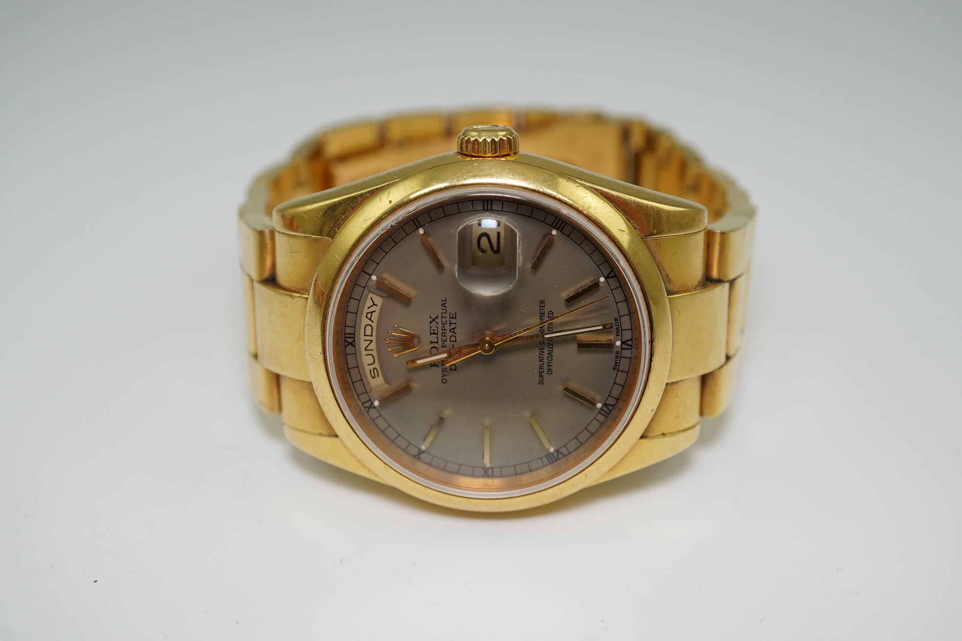 A gentleman's 2001 18ct gold Rolex Oyster Perpetual Day Date wrist watch, on an 18ct gold Rolex bracelet numbered 73858